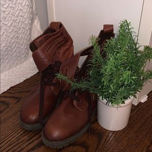 Vintage brown combat boots